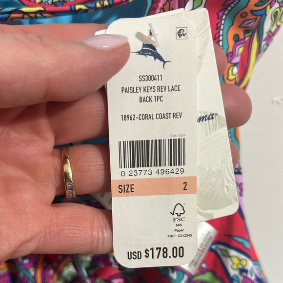 Paisley‎ Keys Reversible Lace Back one piece - Picture 7 of 9